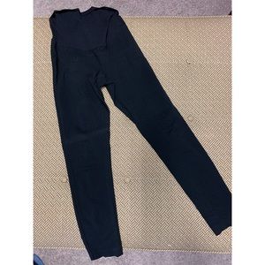 XS Maternity pants by Motherhood Maternity